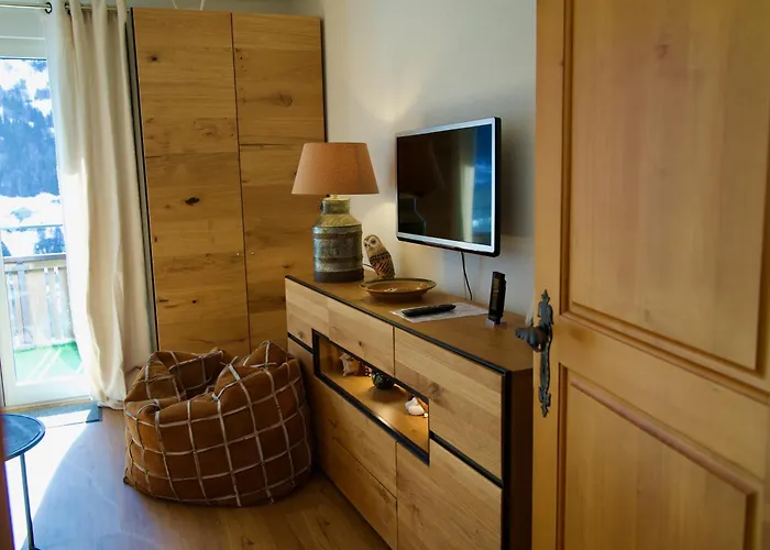 Zur Hohe Apartment *